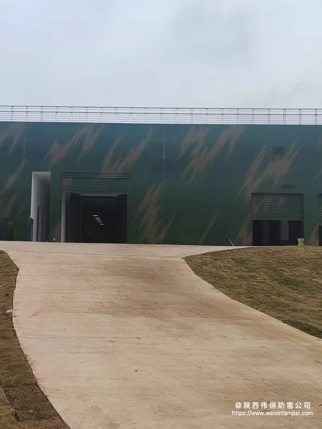 3606兵工厂四角避雷塔安装 3606兵工厂四角避雷塔安装