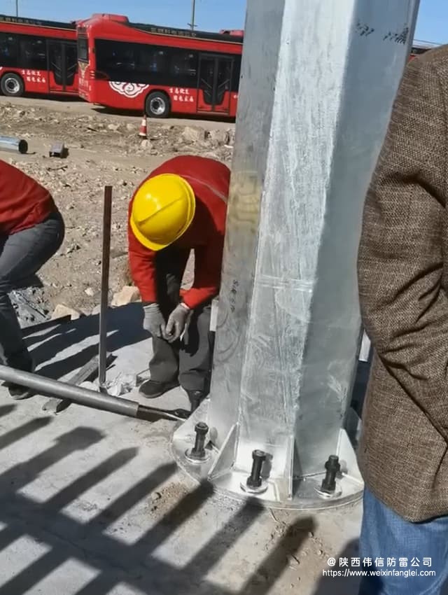 陕西渭南某单位GH环形独立钢管避雷针塔安装项目